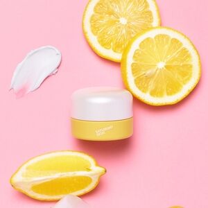 Saturday Skin Yuzu Bright Eye Cream – Vitamin C for Dark Circles 🌞👁️👄👁🌞